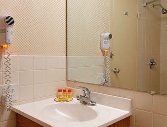 Days Inn Binghamton Front Street Phòng bức ảnh